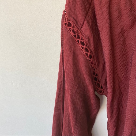 Faithfull The Brand Tropic Shirt in Maroon small - Picture 6 of 9